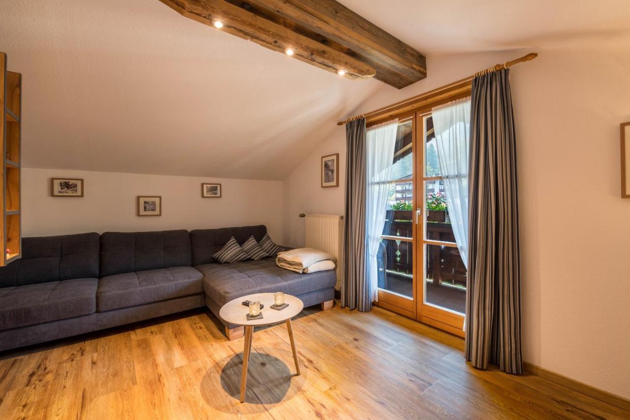 Ferienwohnung Gipfelblick Grainau Buitenkant foto